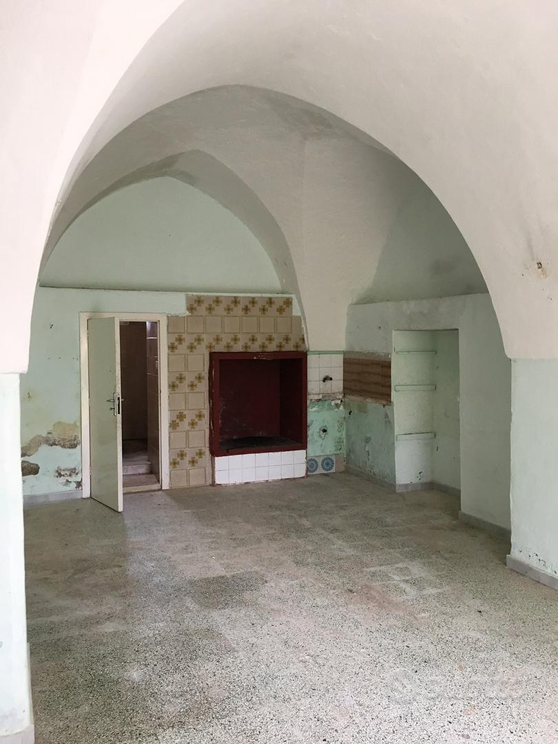 Masseria e terreno seminativo di 14 ettari - Vista 2