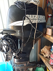 Suzuki 40 HP quattro tempi del 2006, usato p