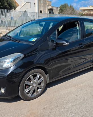 Toyota Yaris 1.4 D + Nav+ Camera