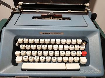 Macchina da scrivere Olivetti Lettera 46 con custo