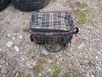 palla da bowling con apposita borsa