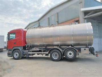 SCANIA R480 CON CISTERNA 3 SCOMPARTI