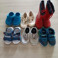 6 paia di scarpe, sandali, stivaletti dal 21 al 23