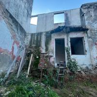 Casa indipendente totalmente da riattare