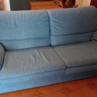 Due divani soggiorno 3 e 2 posti