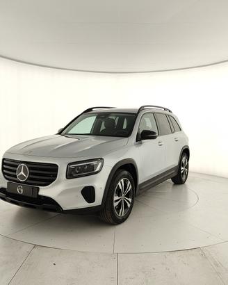 MERCEDES-BENZ GLB 200 d AMG Line Premium auto