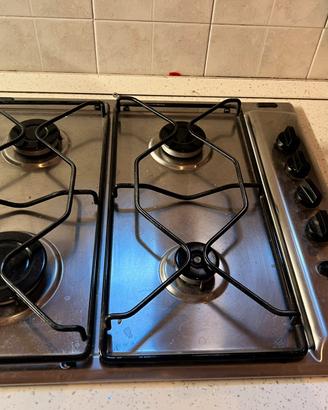 4 Fuochi Indesit 59cm x 51cm