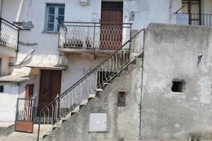 Casa semi dipendente