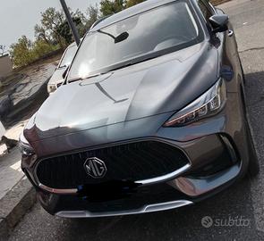 MG HS LUXURY *PERFETTA*