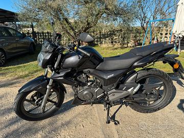 Benelli Keeway RKS 125