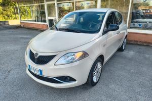 LANCIA YPSILON 1.2 69 CV 5P PLATINUM