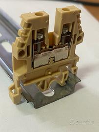 Morsetto passante x barra din per quadri elettrici