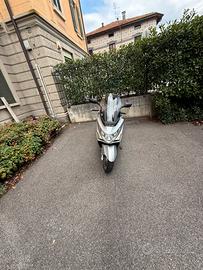 scooter kymco xciting 250