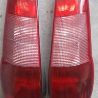 Coppia Fanali posteriori Fiat punto prima serie