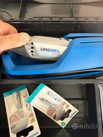 Dremel 3000 con accessori e valigetta