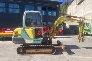 ESCAVATORE YANMAR B37
