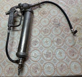 Pistola per grasso pneumatica