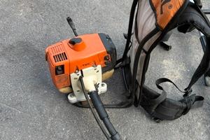 DECESPUGLIATORE STIHL FR480 USATO