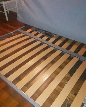 Materasso ikea e rete matrimoniale