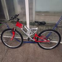 bici MTB NUZZI mod STUNT