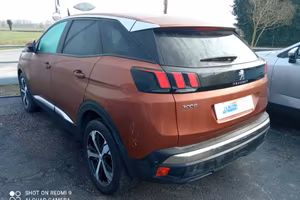 Peugeot 3008 1.2 PureTech 130CV S&S 5P Allure
