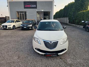 Lancia Ypsilon 0.9 TwinAir 85 CV 5 porte S&S Plati