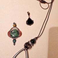 Ciondoli vari e bracciali