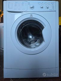 Lavatrice 7kg Indesit
