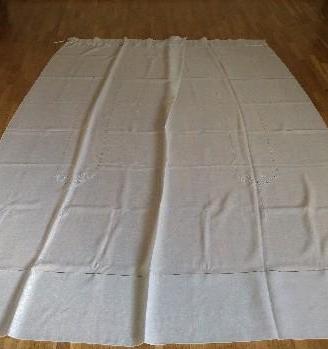 Tenda mista lino / poliestere ricamata