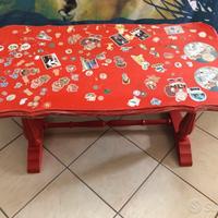 Tavolo in legno per  bambini