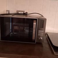 Forno a microonde 