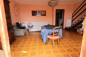 4 LOCALI A POGGIO CATINO