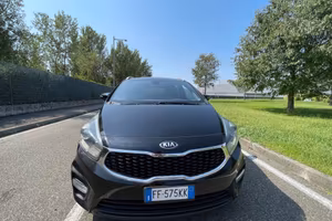 Kia Carens 1.7 CRDi 141 CV DCT Platinum