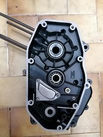 coppia carter motore  RV3 Minarelli 