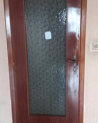 VARIE  PORTE ,,INTERNO    APPARTAMENTO 