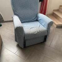 Poltrona motorizzata per anziani