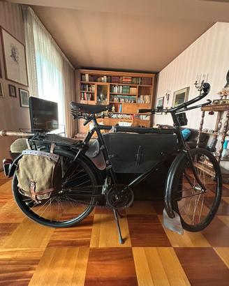 Bicicletta esercito svizzero del ‘44 con accessori