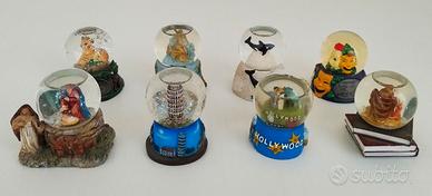 8 Palle di Vetro con Neve Varie Vintage Collezione
