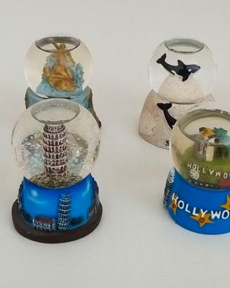 8 Palle di Vetro con Neve Varie Vintage Collezione
