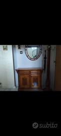 Mobili da in ingresso vintage