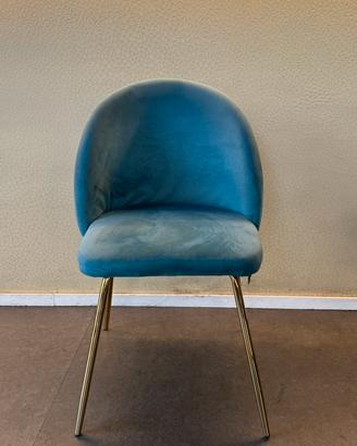 Sedia in velluto azzurro