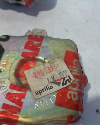 TAPPO RADIATORE ET 50 TUAREG APRILIA AP8101394