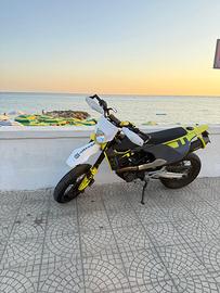 HUSQVARNA 701 SM 2024