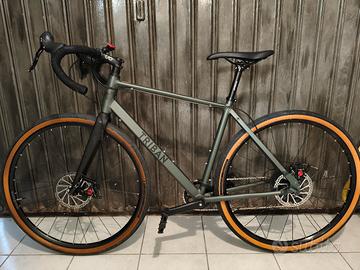 Triban GRVL120 Gravel