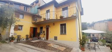 Villa di 140 m² con 4 locali e box auto a Santa Gi