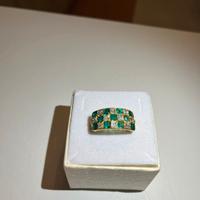 anello in oro 18kt pavé smeraldi e diamanti