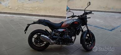 Royal Enfield Guerrilla 450 Apex Black