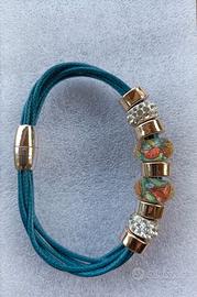 Bracciale a calamita