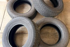 Bridgestone Dueler A/T 265/65-r17