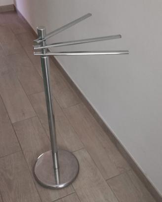 Piantana da bagno porta asciugamani 